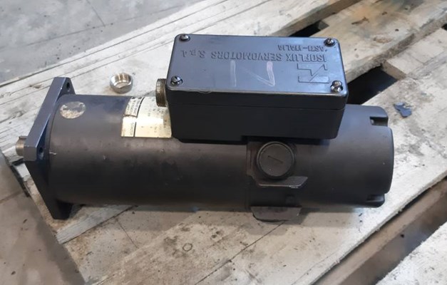 MOTORI ASSI VARI USATI ABB-BAUMULLER-CONTROL TECHNIQUES